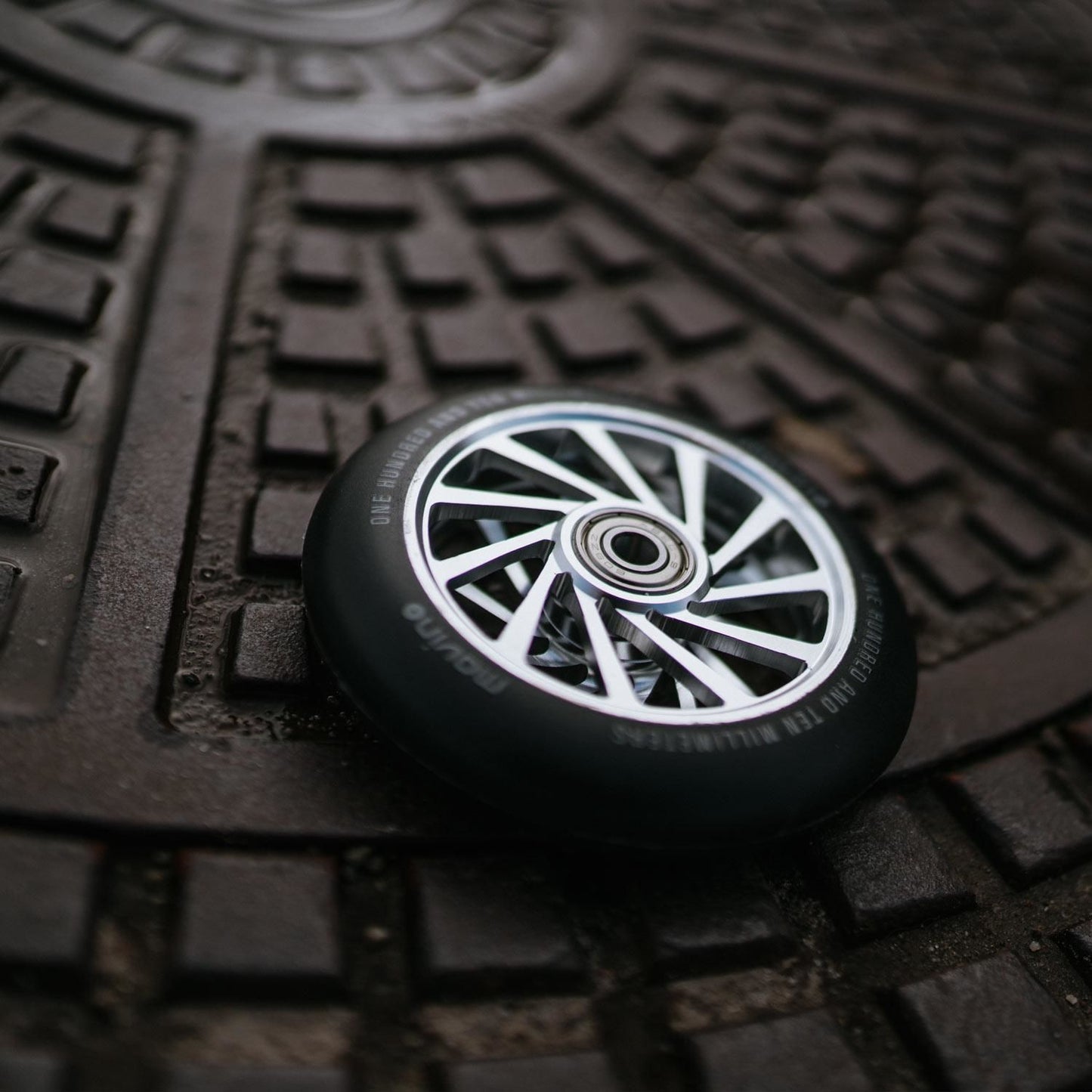 Movino Alu Core 110 mm (nero-argento)